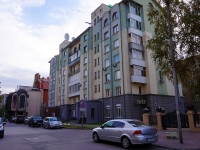 Novosibirsk, st Romanov, house 30. Apartment house