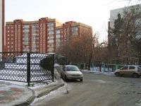 Novosibirsk, Medkadry st, house 9. Apartment house