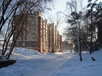 Новосибирск, улица Серебряные Ключи, дом 8. многоквартирный дом