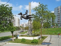 Novosibirsk, st Rassvetnaya. sculpture