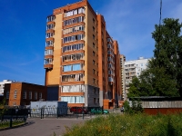 Novosibirsk, Sakko i Vantsetti st, house 40. Apartment house