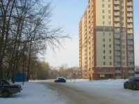 Novosibirsk, Tolbukhin st, house 2. Apartment house