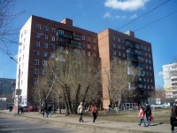 Omsk, Kirov st, 房屋 9. 公寓楼