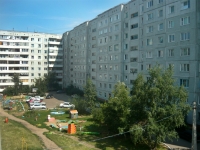 Omsk, Yaroslav Gashek st, 房屋 13/1. 公寓楼
