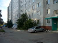 Omsk, Yaroslav Gashek st, 房屋 13/2. 公寓楼
