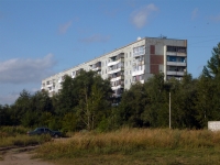 Omsk, Yaroslav Gashek st, 房屋 24. 公寓楼