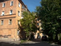 Omsk, Gusarov st, 房屋 26. 公寓楼