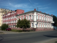 Omsk, st Gusarov, house 27. sample of architecture