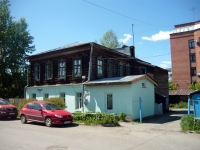 Omsk, st Sennaya, house 33. Apartment house
