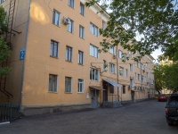 Orenburg, Pobedy avenue, house 2. Apartment house