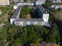 Orenburg, Yunykh Lenintsev st, 房屋 5/1. 公寓楼