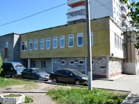 Perm, Pikhtovaya st, house 42. Apartment house