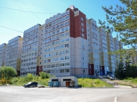 Perm, st Dokuchaev, house 38. Apartment house