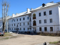 Perm, Karbyshev st, house 10. Apartment house