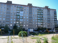 Perm, Karbyshev st, house 82/1. Apartment house