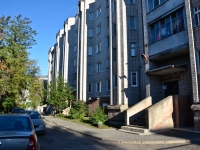 Perm, Petropavlovskaya st, house 13. Apartment house