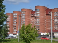 Perm, Petropavlovskaya st, house 123. Apartment house