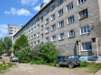 Perm, Gagarin blvd, house 58А. Apartment house with a store on the ground-floor