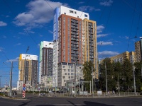 Perm, st Revolyutsii, house 24. Apartment house