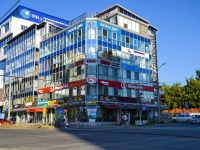 彼尔姆市, 购物中心 "Моби Дик", Ekaterininskaya st, 房屋 109А