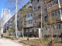 Perm, st Vilvenskaya, house 9. Apartment house