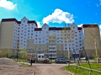 彼尔姆市, Kronshtadtskaya st, 房屋 35. 公寓楼