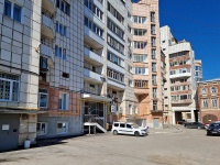Perm, Osinskaya st, house 12. Apartment house