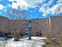 Perm, st Tankistov, house 12. Apartment house