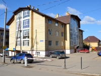 Perm, Podvodnikov st, house 94. Apartment house