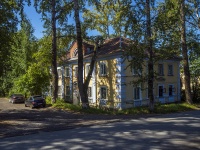 Березники, улица Черепанова, дом 12. многоквартирный дом