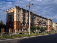 , avenue Sovetskiy, house 18. Apartment house