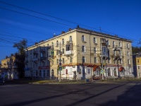 , st Pyatiletki, house 42. Apartment house