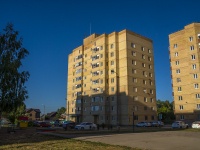 , st Rossiyskaya, house 27. Apartment house