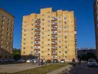 , Rossiyskaya st, house 31. Apartment house