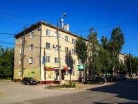 Кунгур, улица Голованова, дом 50. многоквартирный дом