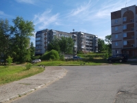 Solikamsk, Parizhskoy Kommuny st, house 36. Apartment house