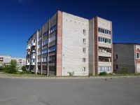 Соликамск, улица В.И. Кузнецова, дом 13. многоквартирный дом
