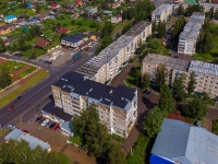 Solikamsk, 20 let Pobedy st, house 65. Apartment house