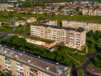 Solikamsk, 20 let Pobedy st, house 185. Apartment house