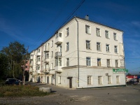 Solikamsk, Naberezhnaya st, house 109. Apartment house