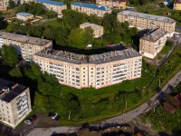 Solikamsk, Naberezhnaya st, house 141. Apartment house