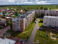 Solikamsk, st Lomonosov, house 36. Apartment house