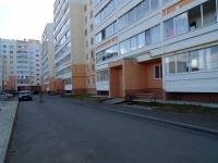 Solikamsk, Lenin , house 24. Apartment house