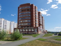 Solikamsk, Lenin , house 26. Apartment house