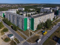 Solikamsk, Lenin , house 17. Apartment house