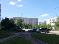 Solikamsk, Lenin , house 30. Apartment house