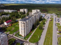 Solikamsk, Lenin , house 33. Apartment house