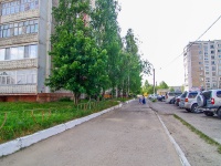 Solikamsk, Lenin , house 27. Apartment house