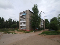 Solikamsk, Yubileyny avenue, house 3. Apartment house