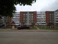 Solikamsk, Yubileyny avenue, house 13. Apartment house